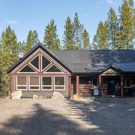 Wolf Den Villa Valemount Dış mekan fotoğraf