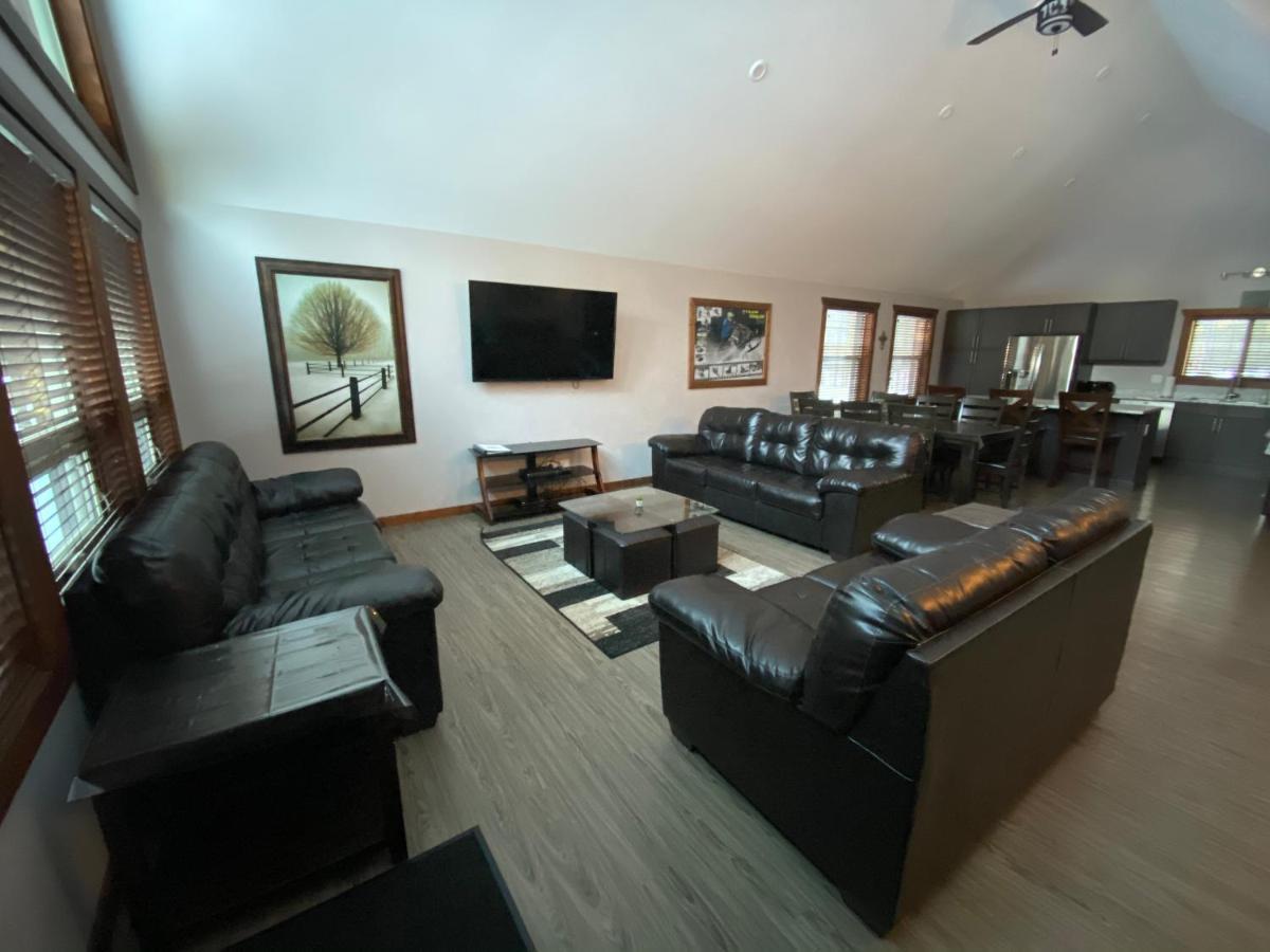 Wolf Den Villa Valemount Dış mekan fotoğraf